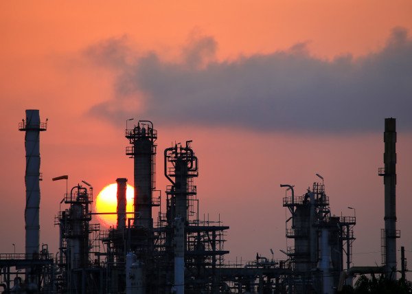 印度信实工业公司关闭贾姆纳格尔炼油厂的FCC装置进行维护