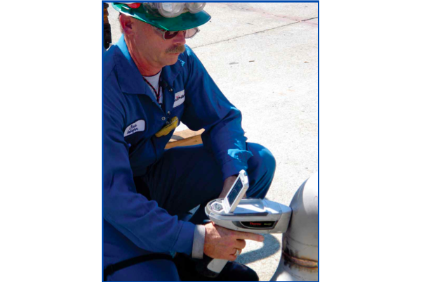 XRF检测管道系统以降低硫化腐蚀风险