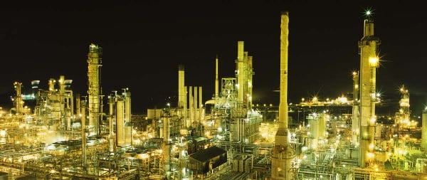 Valero公司位于路易斯安那州Meraux的炼油厂发生爆炸